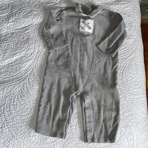 Janie & jack gray one piece with back pocket, white trim & Embroidered airplane